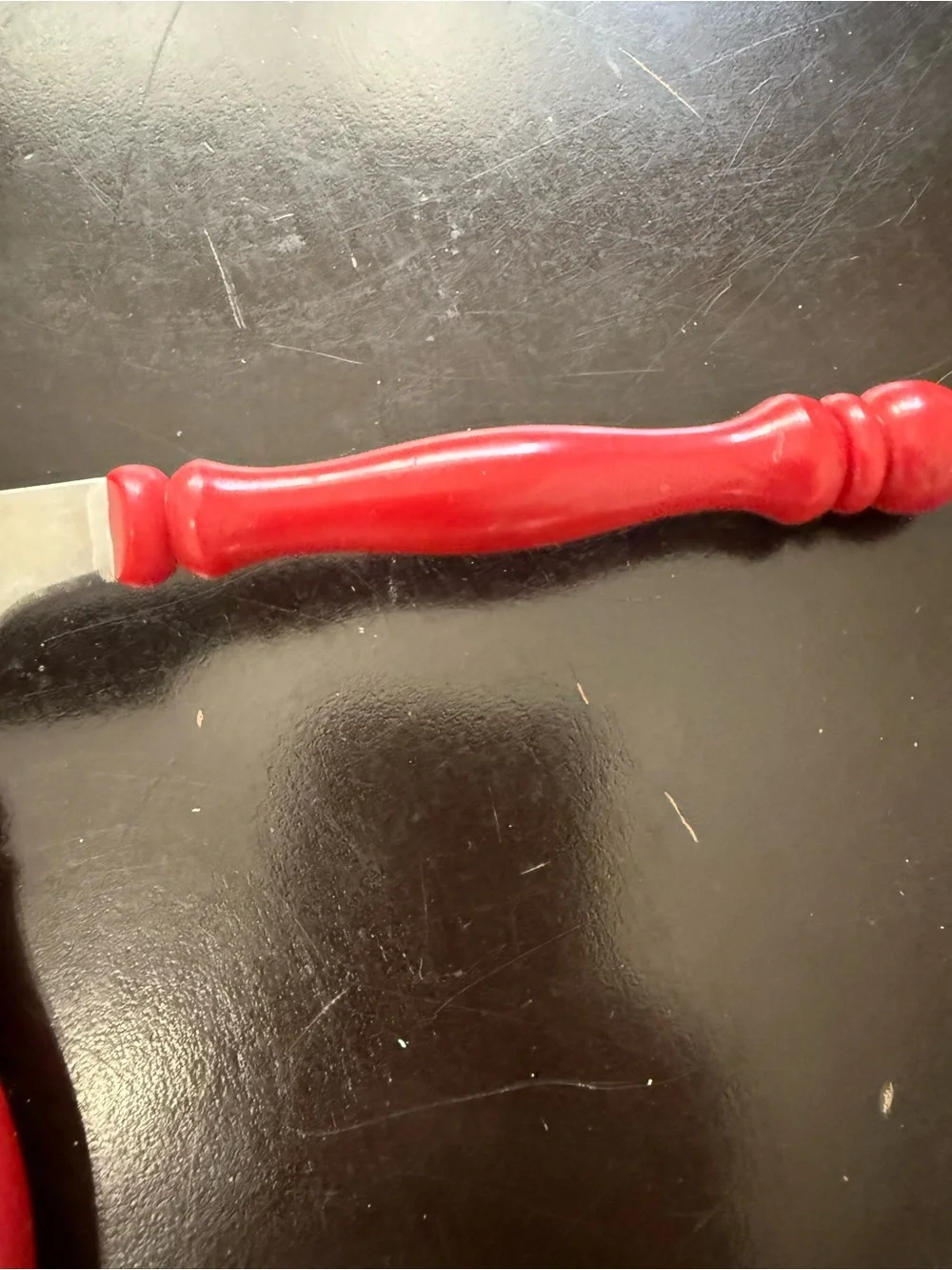N/A plastic red